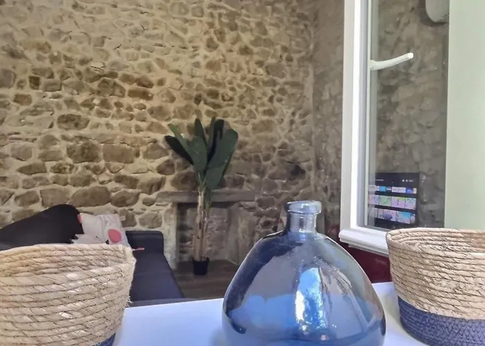 Le Relais De Crussol 3*